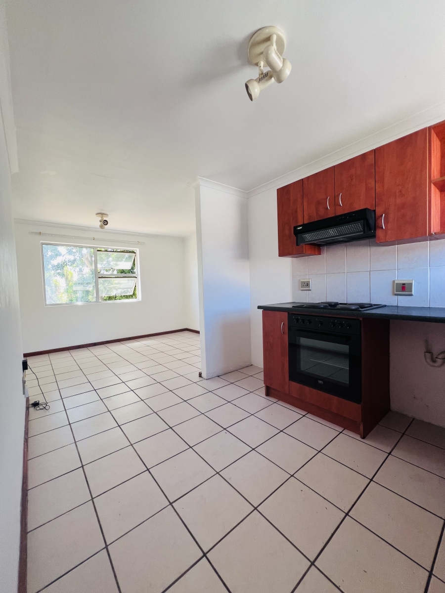 2 Bedroom Property for Sale in Anchorage Park Western Cape